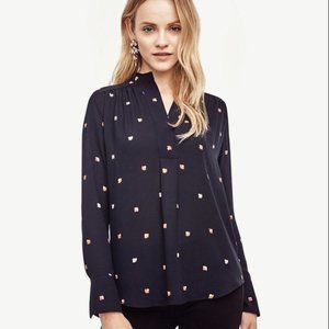Ann Taylor Geo V-Neck Navy Blouse, size Large